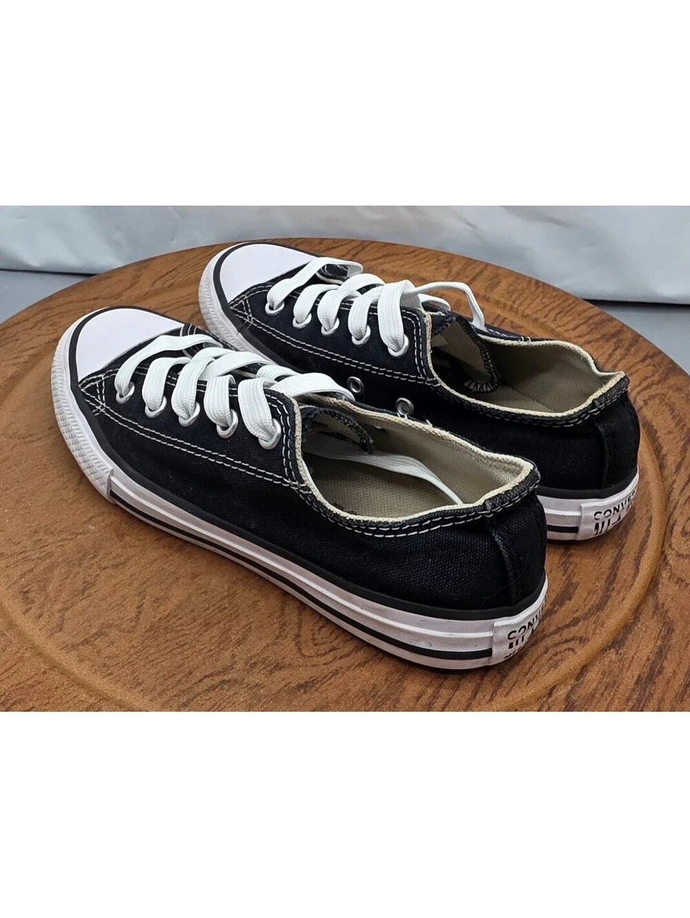 Converse sneakers chuck